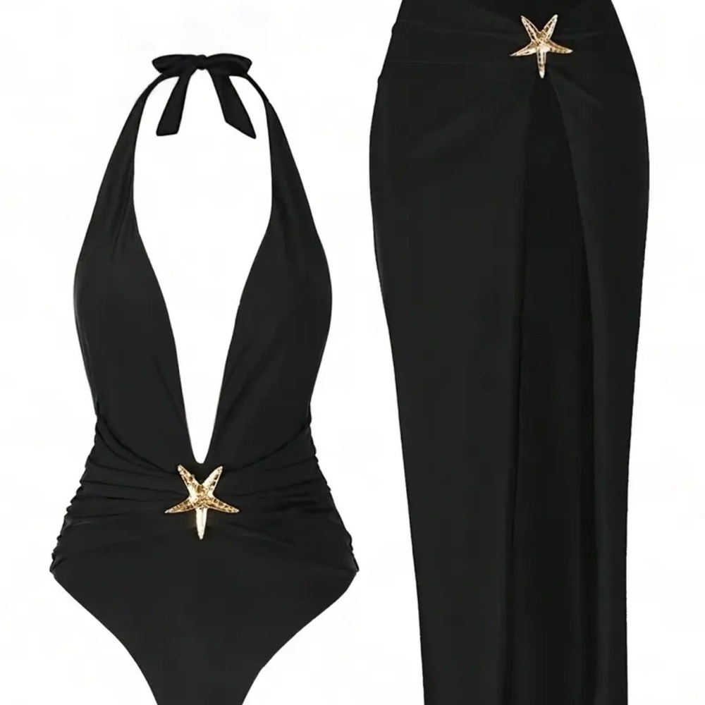 Elegant Black Halter Dress - Picture 5 of 7